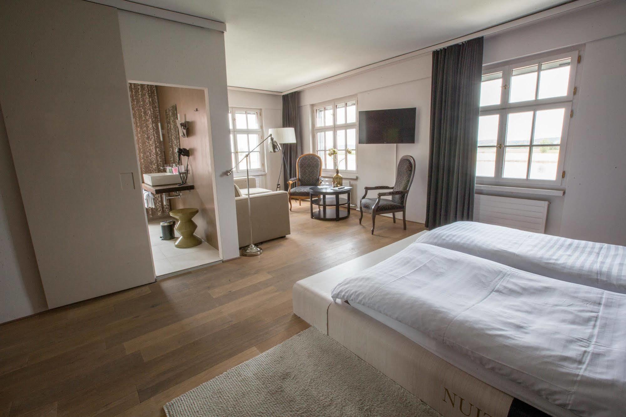 Gottlieber - Hotel Die Krone Gottlieben Bagian luar foto